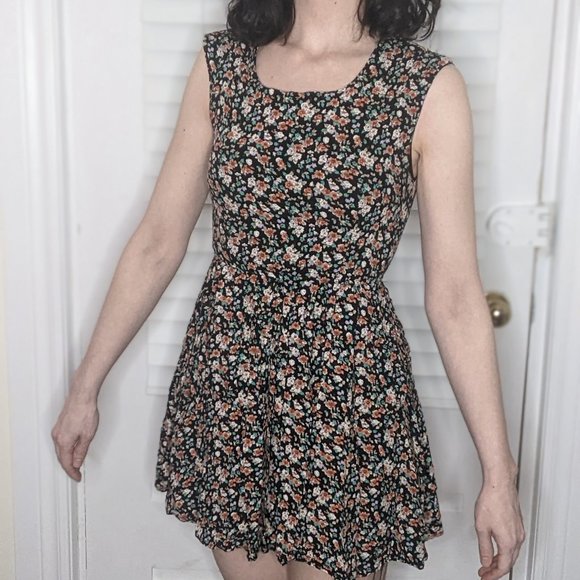 ✌️2 for 10👐 Y2K floral summer dress - Picture 1 of 4